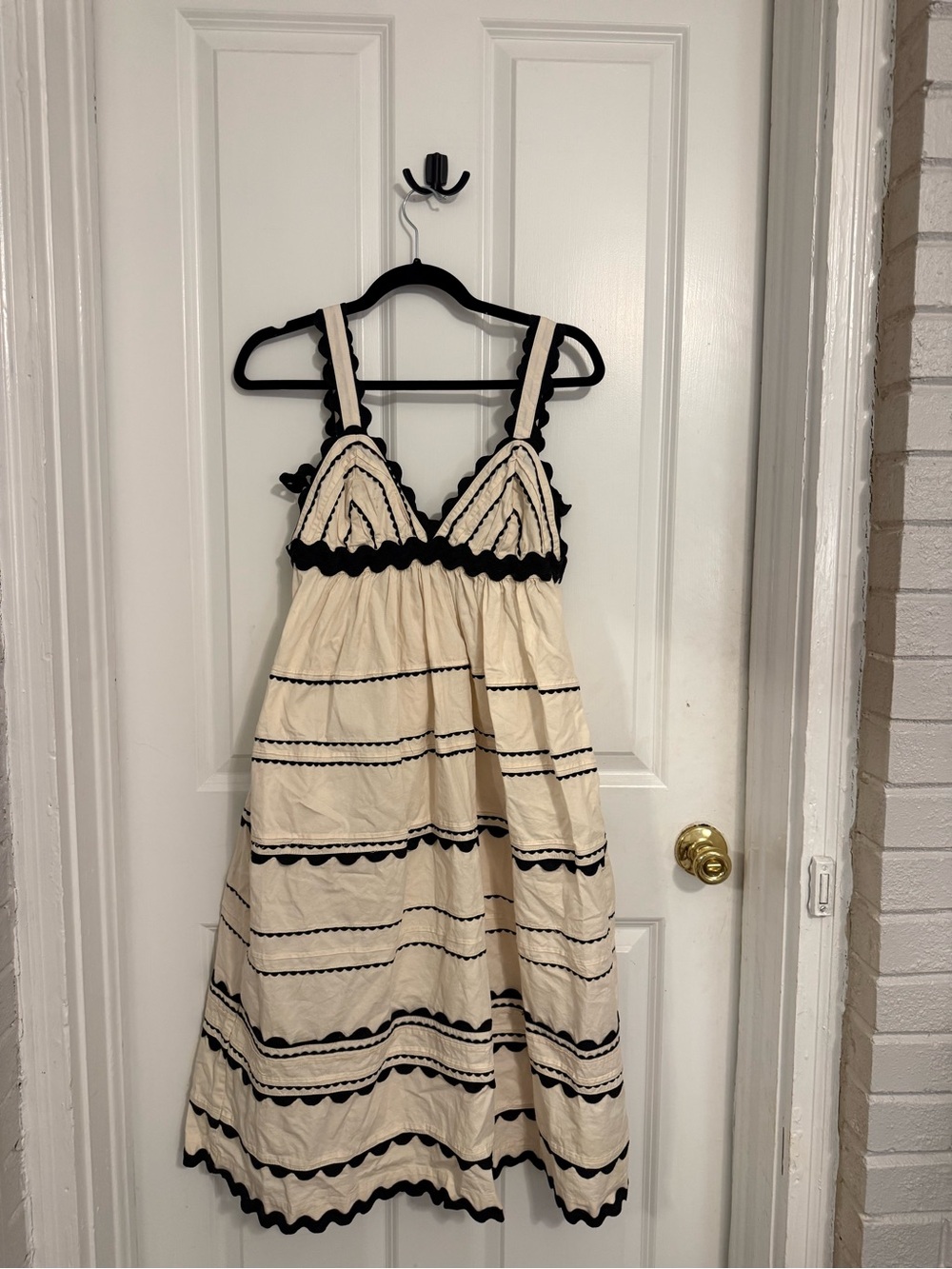 Cream Sundress with Black Trim' Maxi Dress